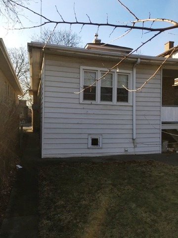 For Sale: 6641 N Washtenaw Ave Chicago, IL 60645