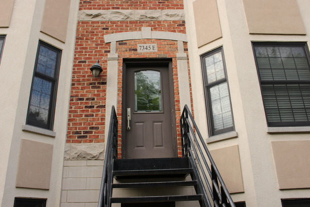 For Sale: 7345 N Ridge Blvd #E Chicago, IL 60645