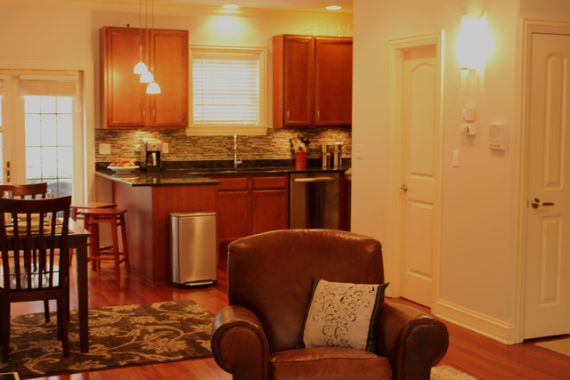 For Sale: 7345 N Ridge Blvd #E Chicago, IL 60645