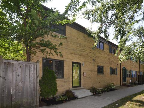 2207 N Western Ave #2B