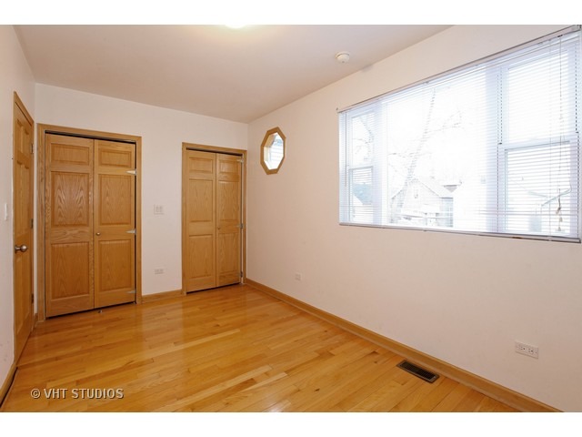 For Sale: 2061 N Bingham St Chicago, IL 60647
