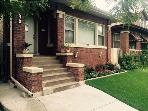 1138 N Laramie Ave