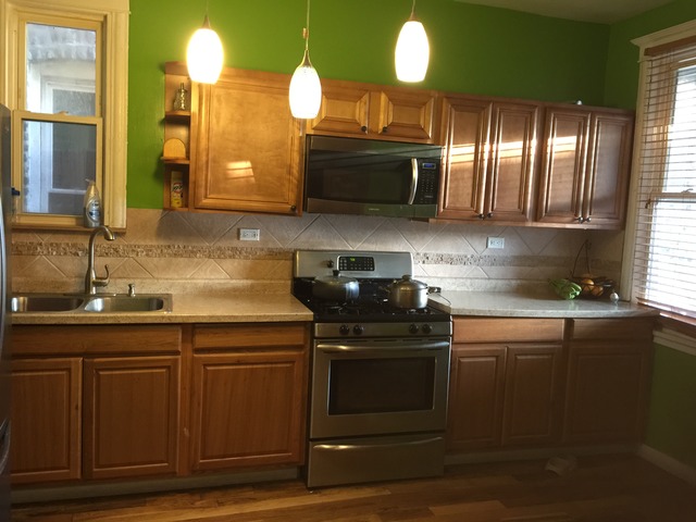 For Sale: 854 N Drake Ave Chicago, IL 60651