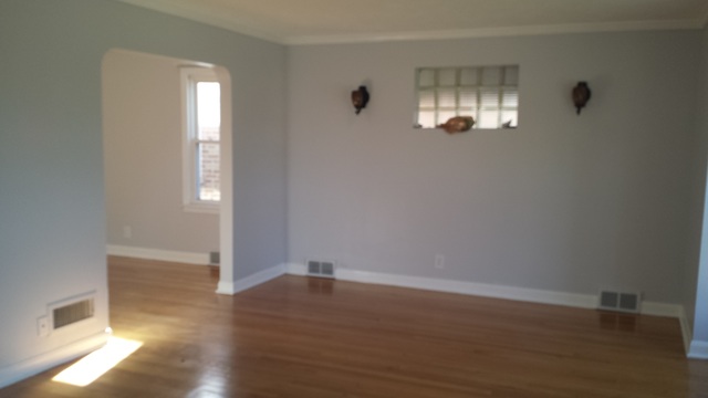 2852 W 83rd Pl