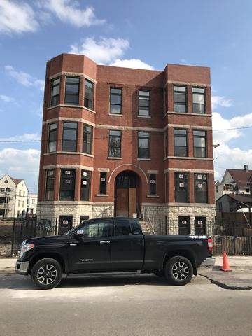 4933 S Prairie Ave #3
