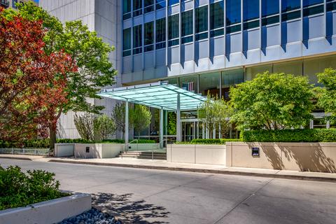 500 W Superior St #1608