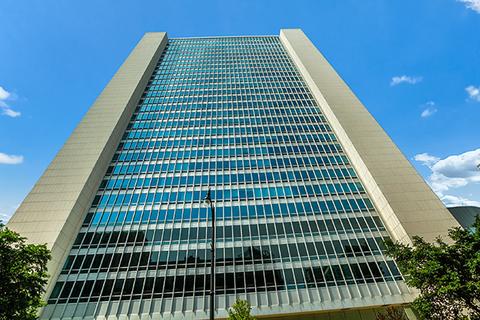 500 W Superior St #1608