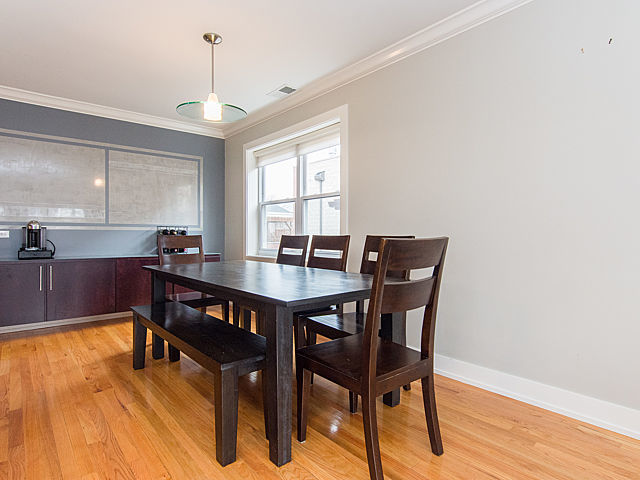 2011 W Belmont Ave #306