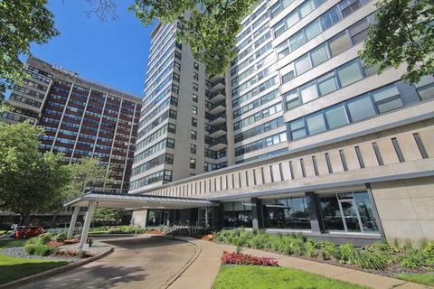 3410 N Lake Shore Dr #6E