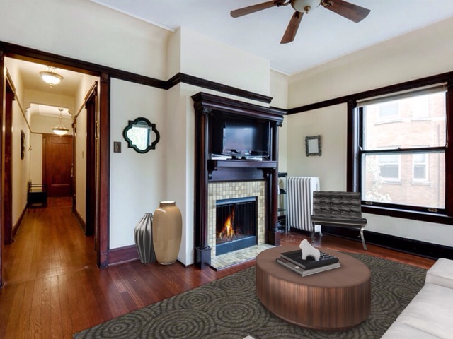 For Sale: 625 W Barry Ave #APT 2N Chicago, IL 60657