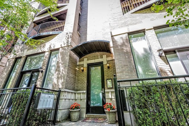 For Sale: 3350 N Southport Ave #1S Chicago, IL 60657