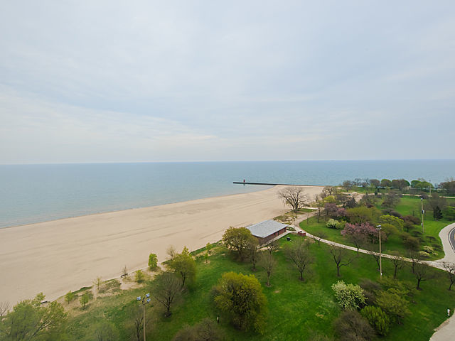 5555 N Sheridan Rd #514