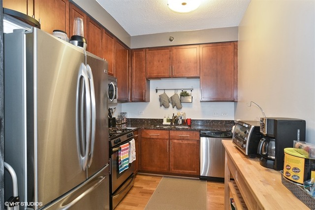 1251 W Granville Ave #2