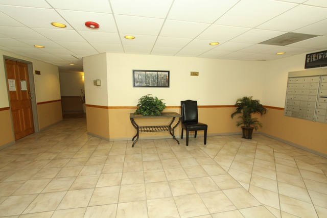 For Sale: 7420 W Lawrence Ave #APT 404 Harwood Heights, IL 60706