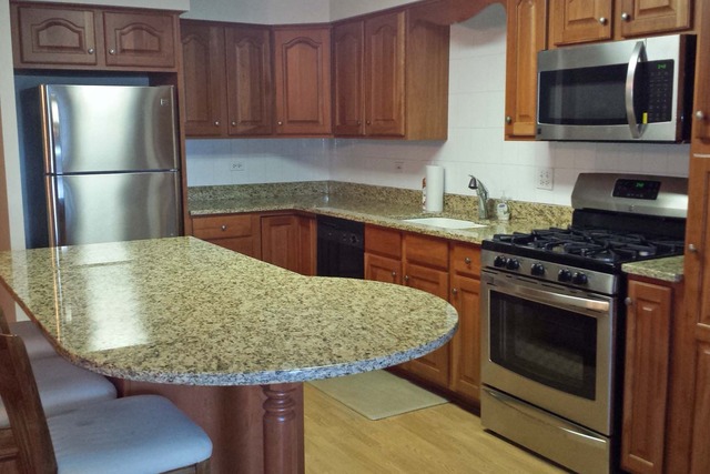 For Sale: 7420 W Lawrence Ave #109 Harwood Heights, IL 60706