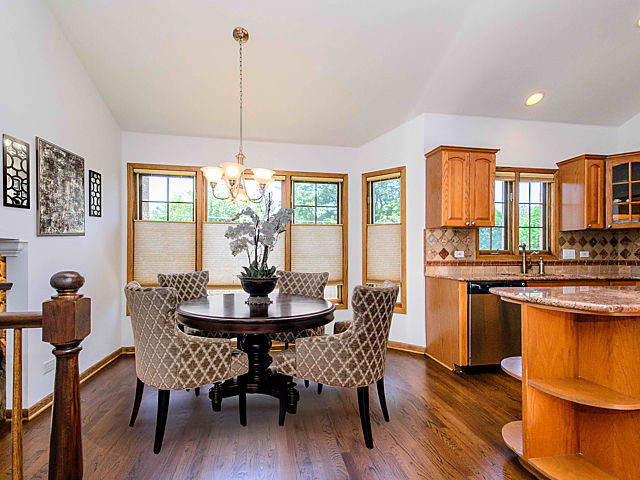 7943 W Executive Ct
