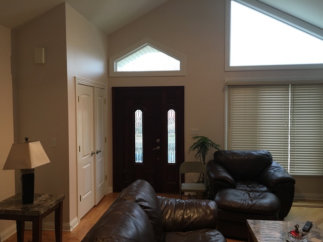 2606 N 74th Ct