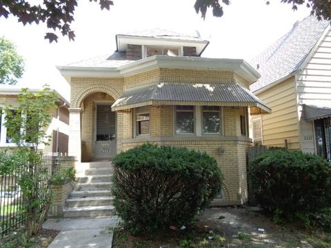 1906 N Tripp Ave