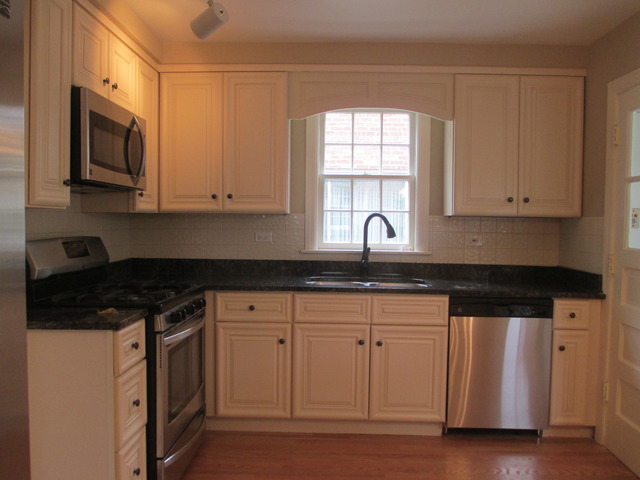 For Sale: 1918 N 77th Ct Elmwood Park, IL 60707