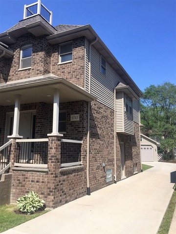 For Sale: 9743 S Trumbull Ave Evergreen Park, IL 60805