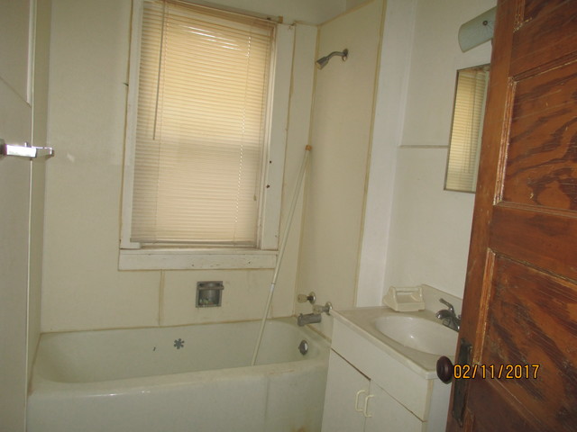 335 E Center St