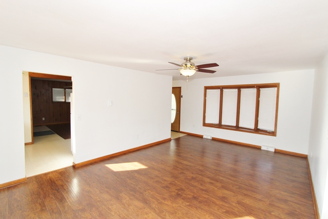 836 E Roxanna Cir