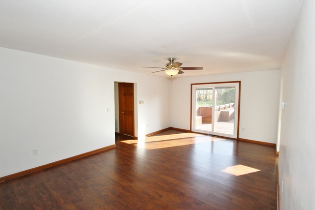 836 E Roxanna Cir