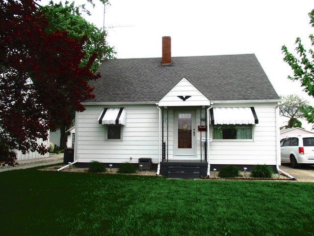119 E 11th St