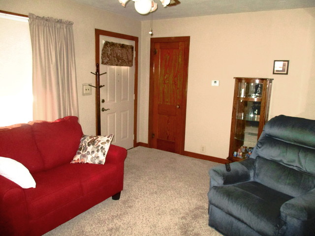 119 E 11th St