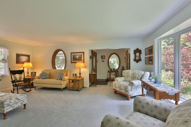 For Sale: 16116 E 7000n Rd Grant Park, IL 60940