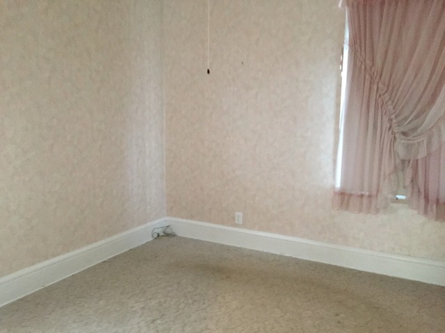 520 W Center St