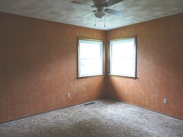 For Sale: 1642 Quail Dr Saint Anne, IL 60964