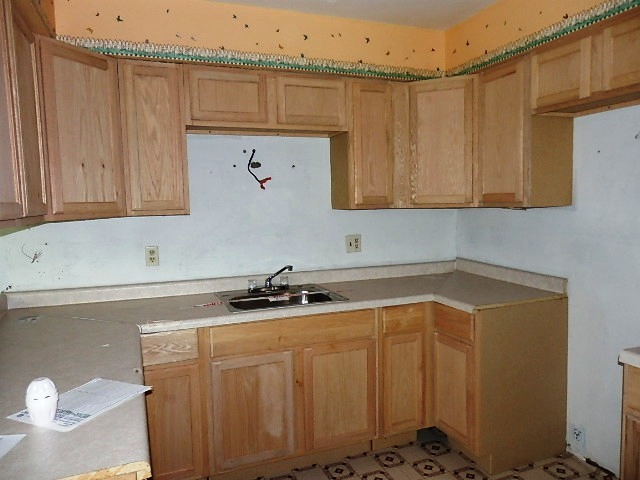 For Sale: 1642 Quail Dr Saint Anne, IL 60964