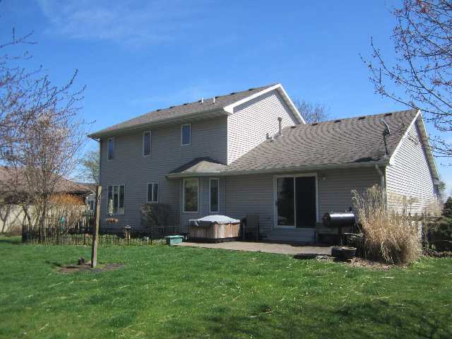 215 Hancock St