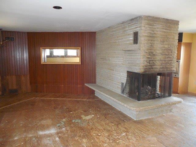 17028 W Barclay Rd