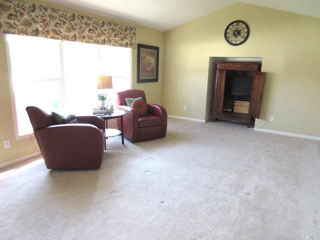 1420 Ann Ave