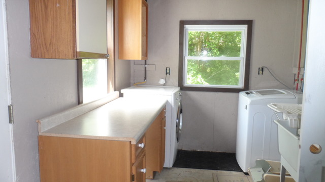 For Sale: 9804 N Memory Ln Leaf River, IL 61047