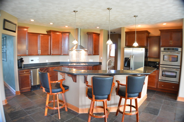 For Sale: 10436 E Deer Creek Ct Rochelle, IL 61068