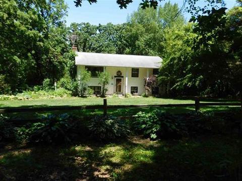 250 Rockton Rd