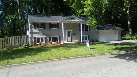 417 Robert Ave