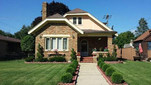 417 Robert Ave