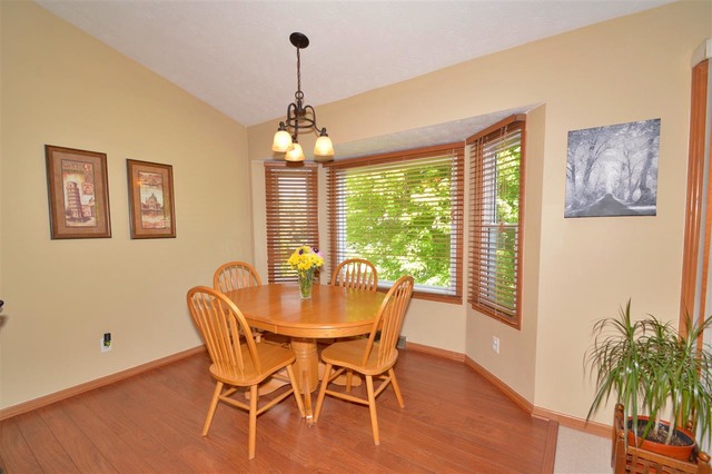 For Sale: 5380 Speckled Hawk Trl Machesney Park, IL 61115