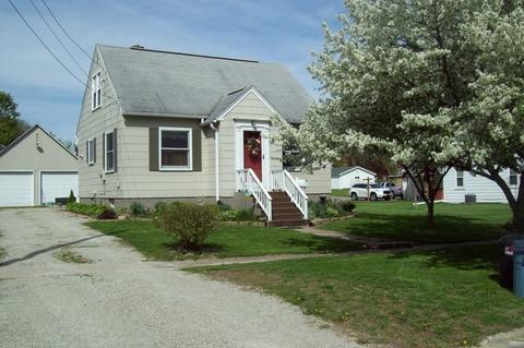 537 E High St