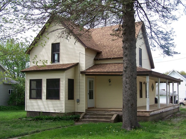 3 Eastwood Ave #3