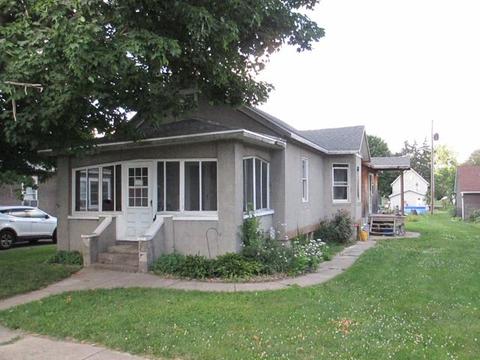 119 E 5th St