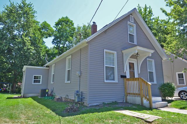 406 E Superior St