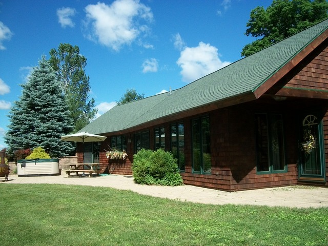 For Sale: 25524 1800 N Ave Princeton, IL 61356