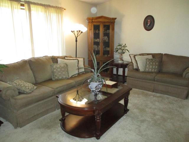 13 Oak Ridge Dr