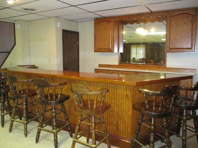 13 Oak Ridge Dr