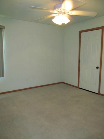 For Sale: 1104 Milner St Streator, IL 61364
